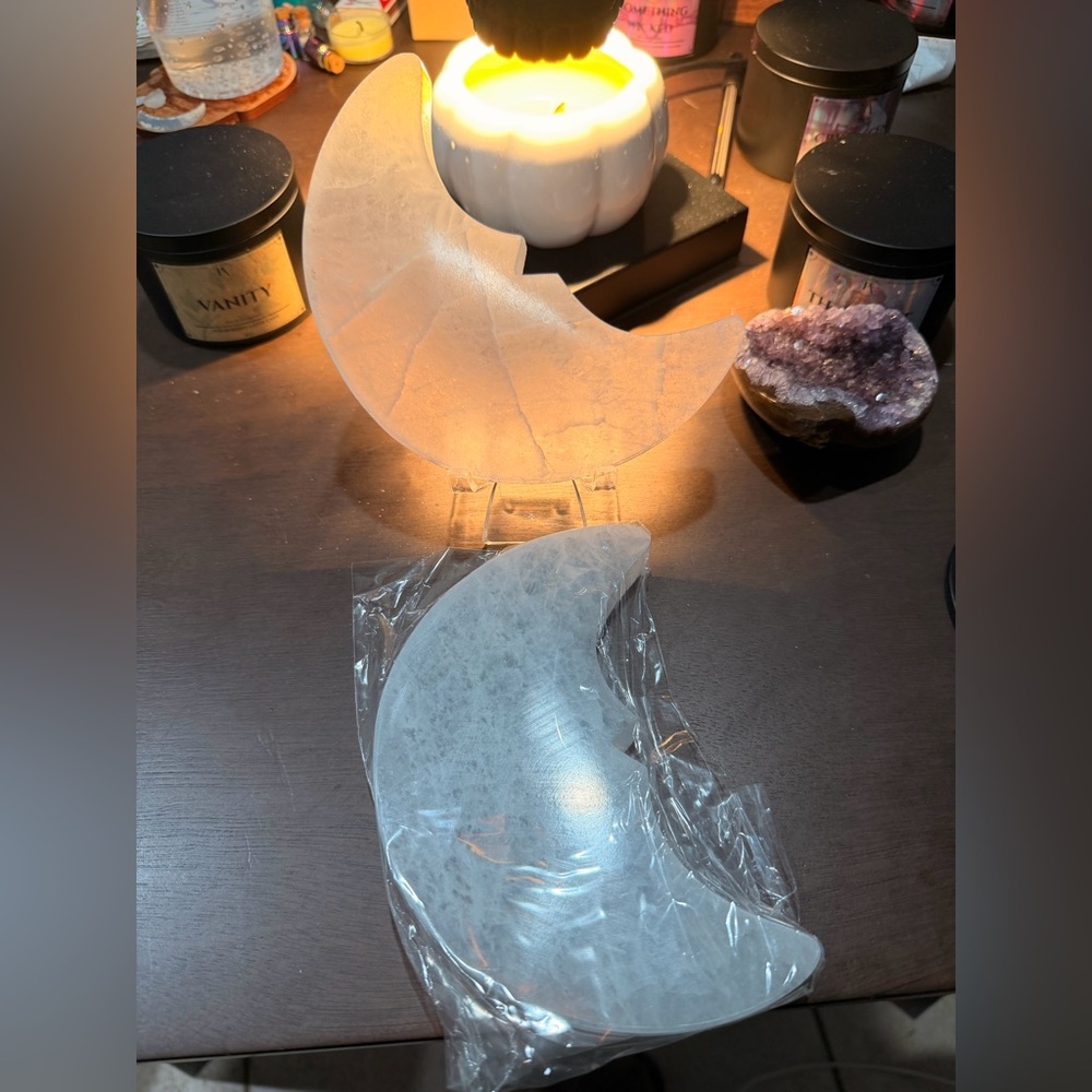 Selenite Moon Charging Plate